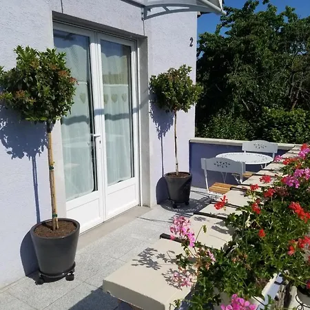 ベッド・アンド・ブレックファスト Les Mesanges De L'ill