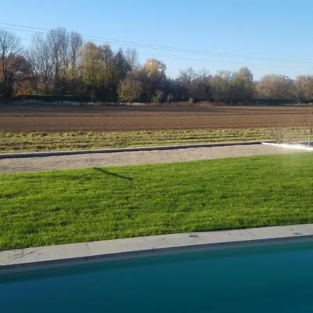 Les Mesanges De L'ill ベッド・アンド・ブレックファスト 3*